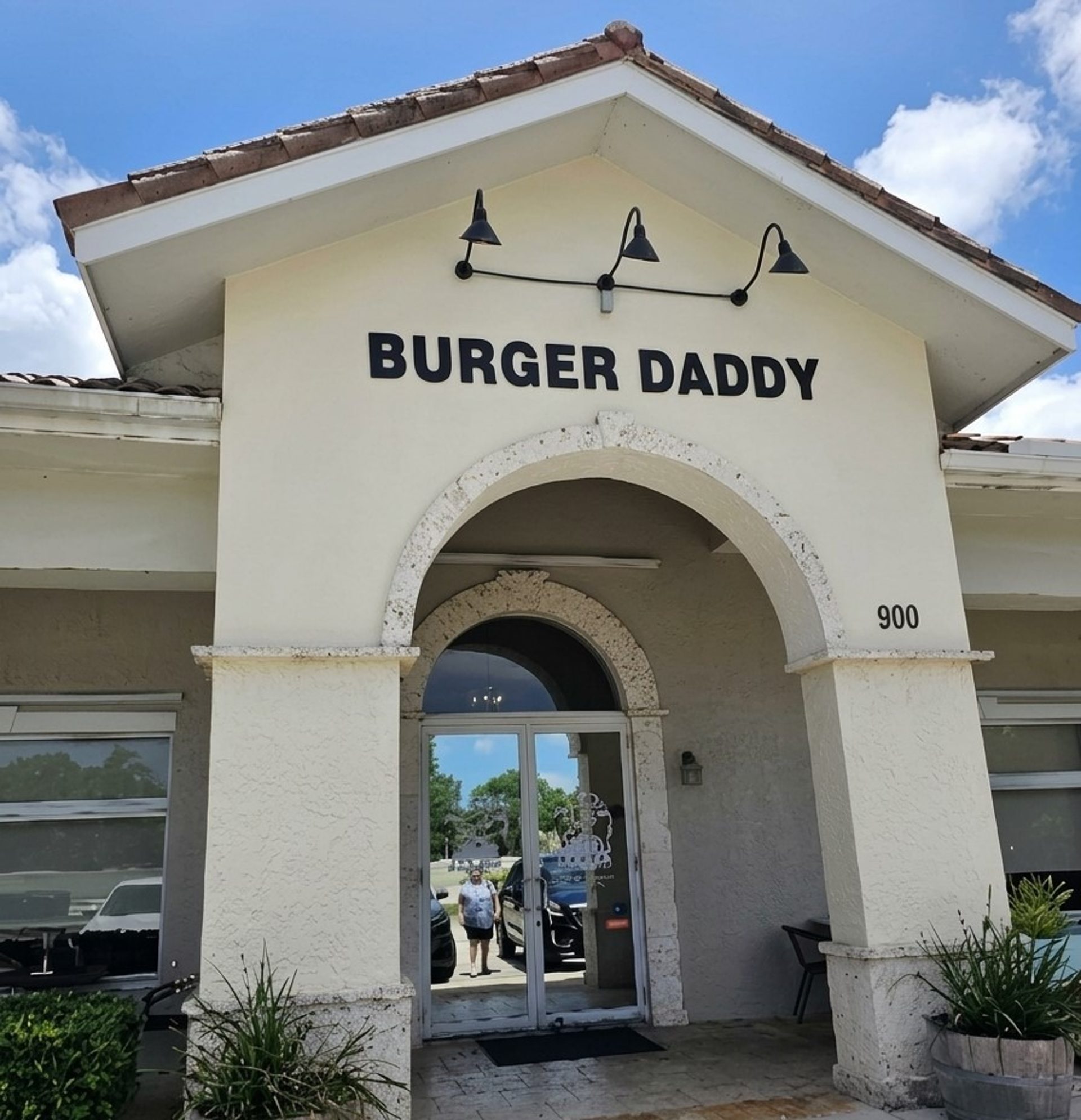 Welcome to Burger Daddy - Stuart